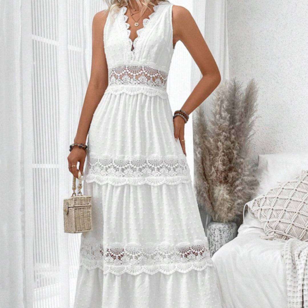 robe sans manches en dentelle col v blanche longue style bohème chic estivale élégante et raffinée