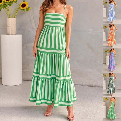 Robe longue à bretelles rayée verte fluide style plage pour femme, élégante et confortable.