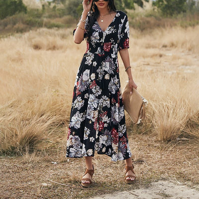 Robe d'été fleurie noire à motifs floraux blancs et rouges, coupe fluide